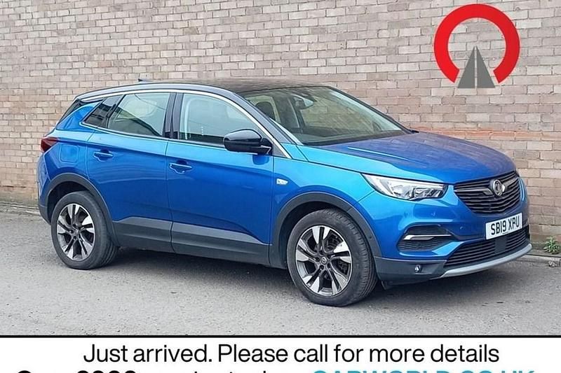 Used Vauxhall Grandland X Sport 130 HP (95 kW) 2019 Blue SUV