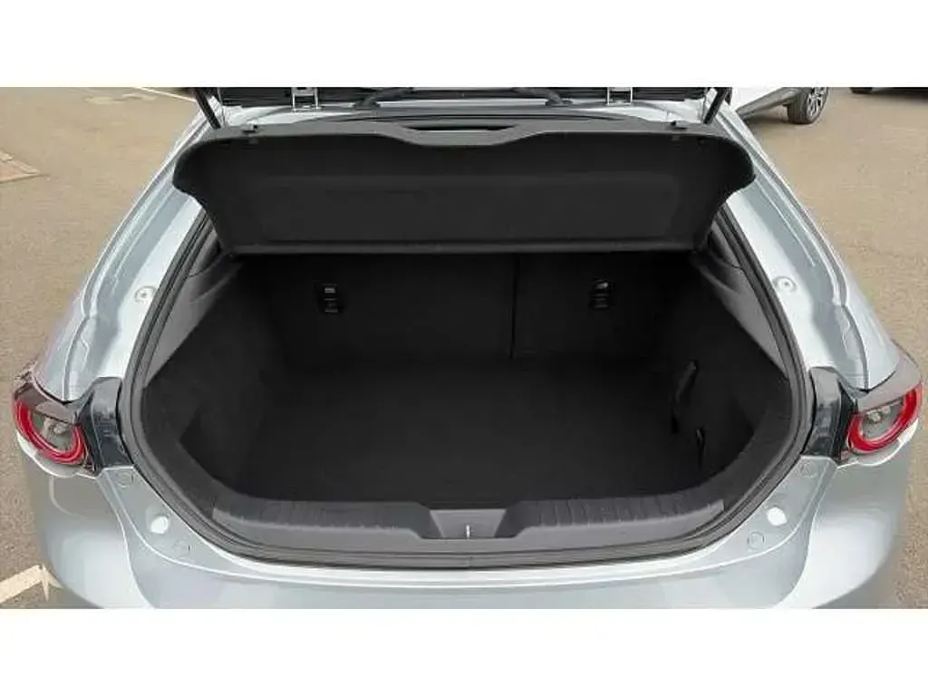 Used Mazda 3 122 HP (89 kW) 2020 Silver Hatchback
