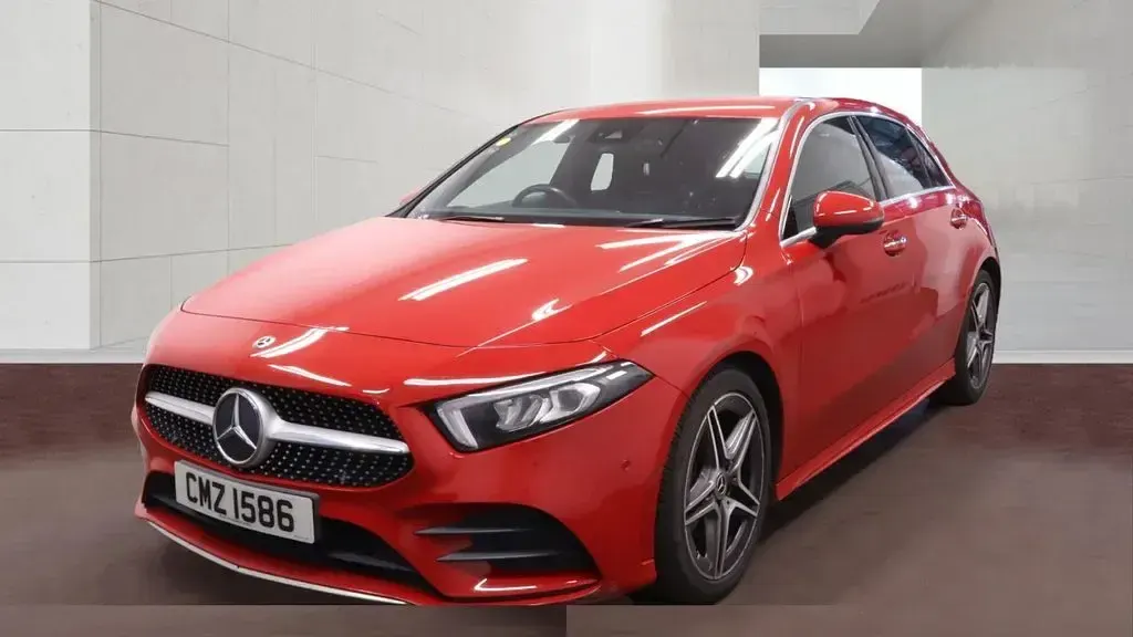 Used Mercedes A180 AMG line 116 HP (85 kW) 2019 Red Hatchback