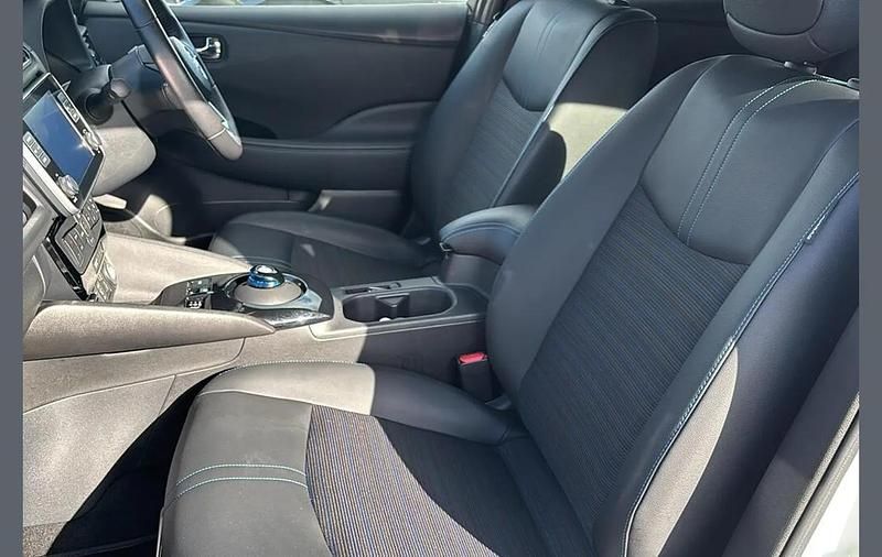 Used Nissan Leaf Shiro 110 kW (150 HP) 2023 White Hatchback