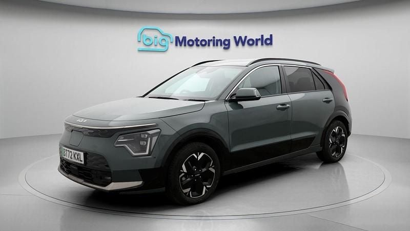 Used Kia e-Niro 2023 Green SUV