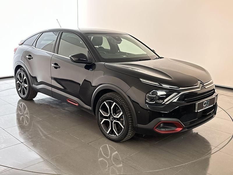 Used Citroën e-C4 Shine 98 kW (134 HP) 2021 Black Hatchback