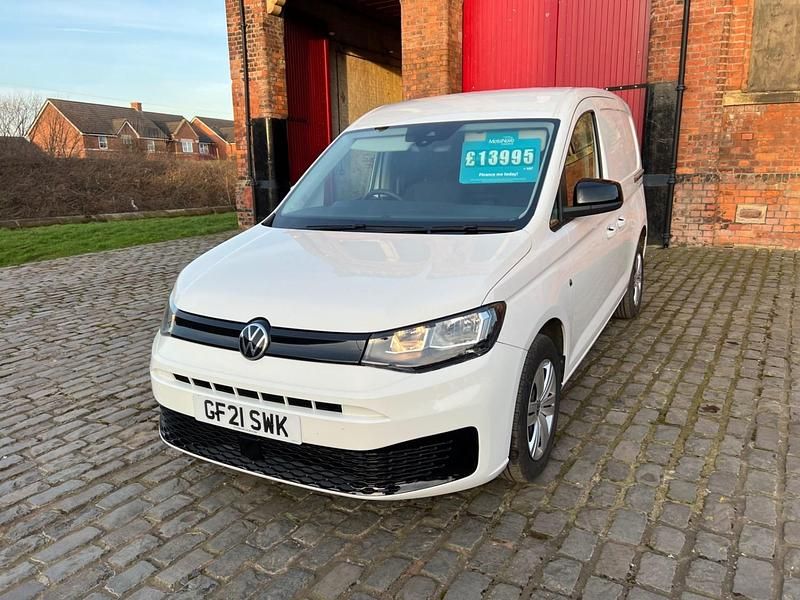 Used VW Caddy 102 HP (75 kW) 2021 White MPV