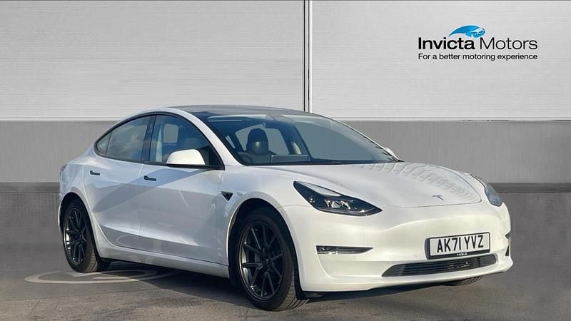 White Used 2021 Tesla Model 3 Long Range AWD Sedan | £19,295 (Fair price) - Image 1/4