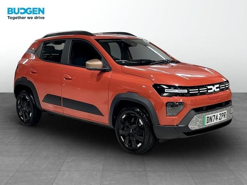 Used Dacia Spring Extreme 47 kW (65 HP) 2024 Red Hatchback