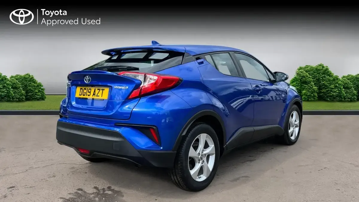 Gebraucht Toyota C-HR 122 PS (89 kW) 2019 Blau SUV