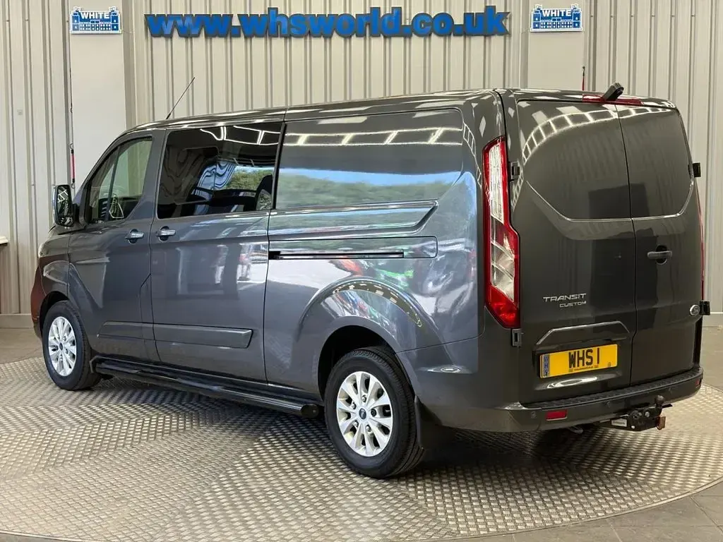 Used Ford Transit Custom Limited 130 HP (95 kW) 2019 Grey Van