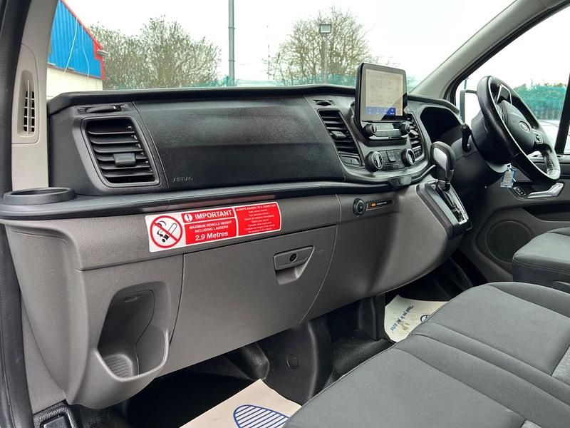 Used Ford Transit Custom Trend 126 HP (92 kW) 2021 White Van