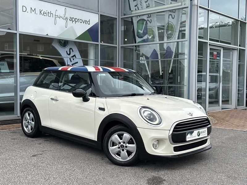 Nanuq white Used 2018 Mini Cooper Hatch Hatchback | £9,645 (Good price) - Image 1/4