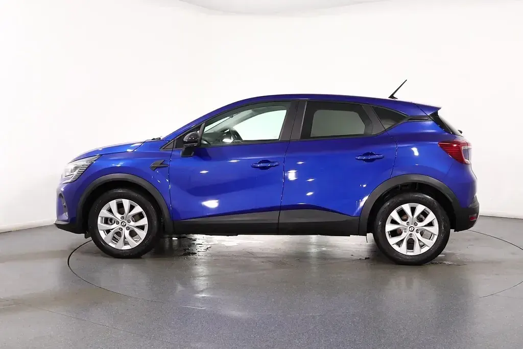 Used Renault Captur 2022 Blue SUV