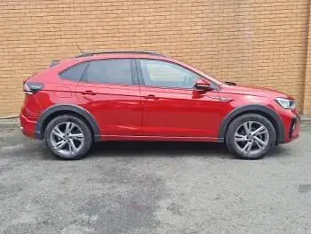 Used VW Taigo R-line 110 HP (80 kW) 2023 Red SUV