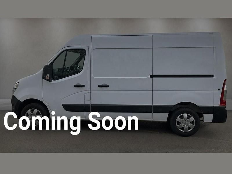 Used Nissan Interstar Acenta 150 HP (110 kW) 2024 White Van