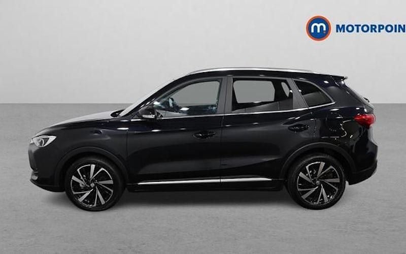 Used MG ZS Trophy 196 HP (144 kW) 2025 Black SUV