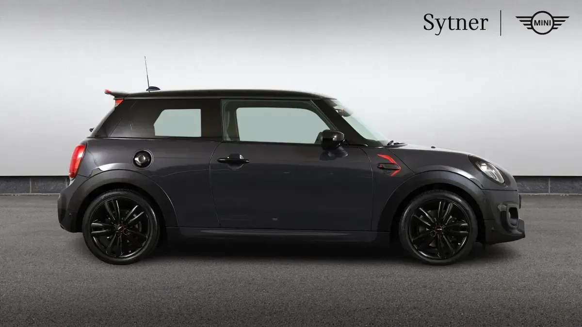 Używany Mini Cooper S Sport 192 KM (141 kW) 2019 Szary Hatchback