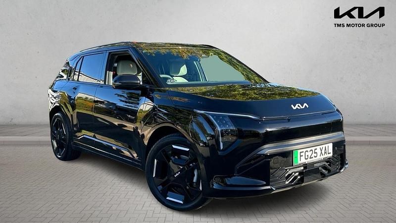 Black Used 2025 Kia EV3 GT-Line SUV | £31,295 (Good price) - Image 1/3