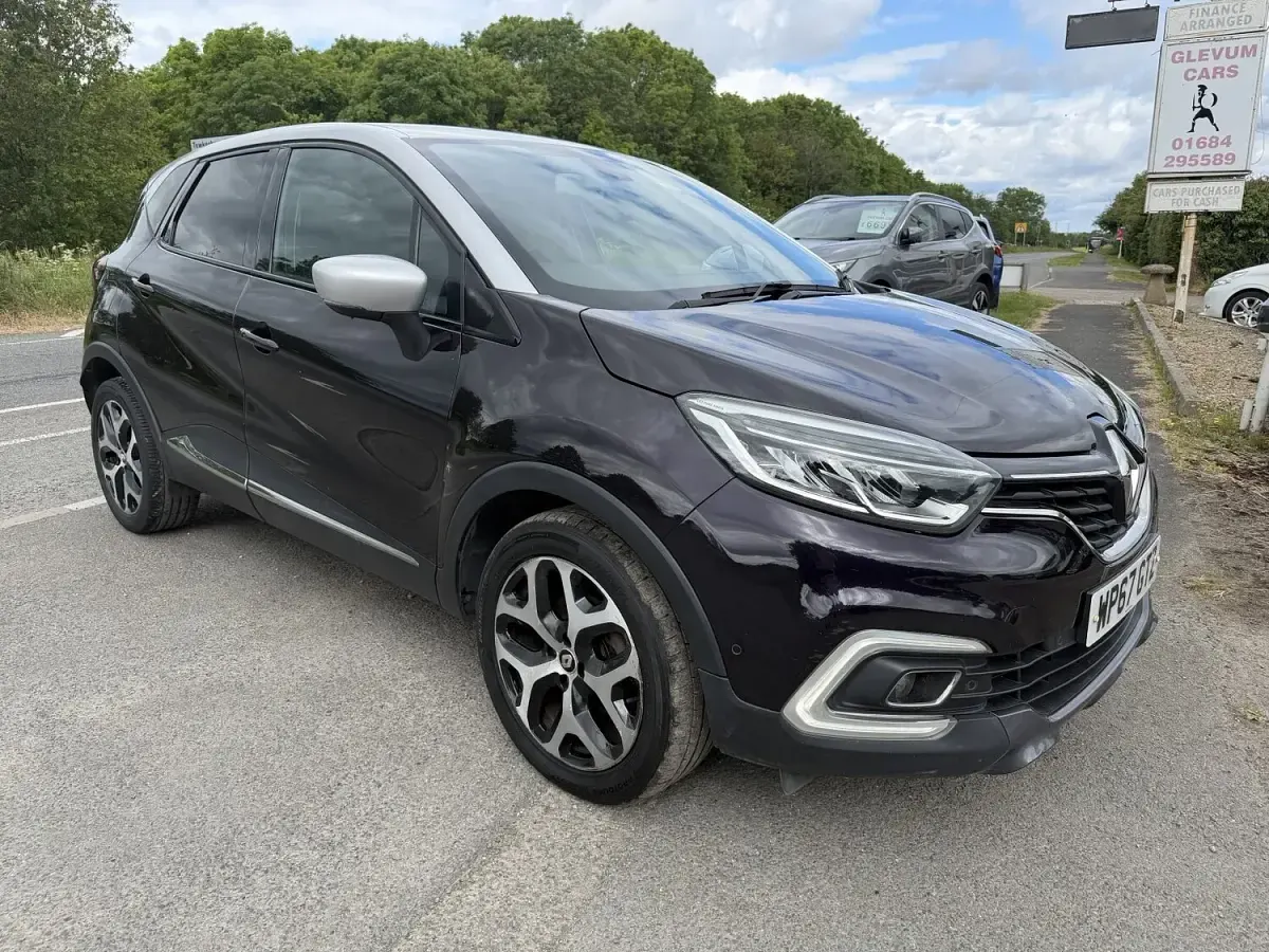 Used Renault Captur Signature S 2017 Purple SUV