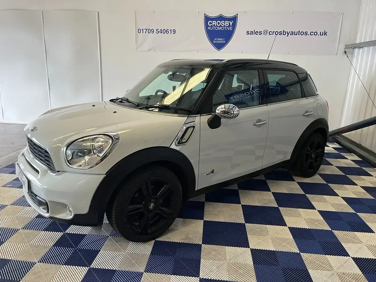 Used Mini Cooper S 184 HP (135 kW) 2011 White Hatchback