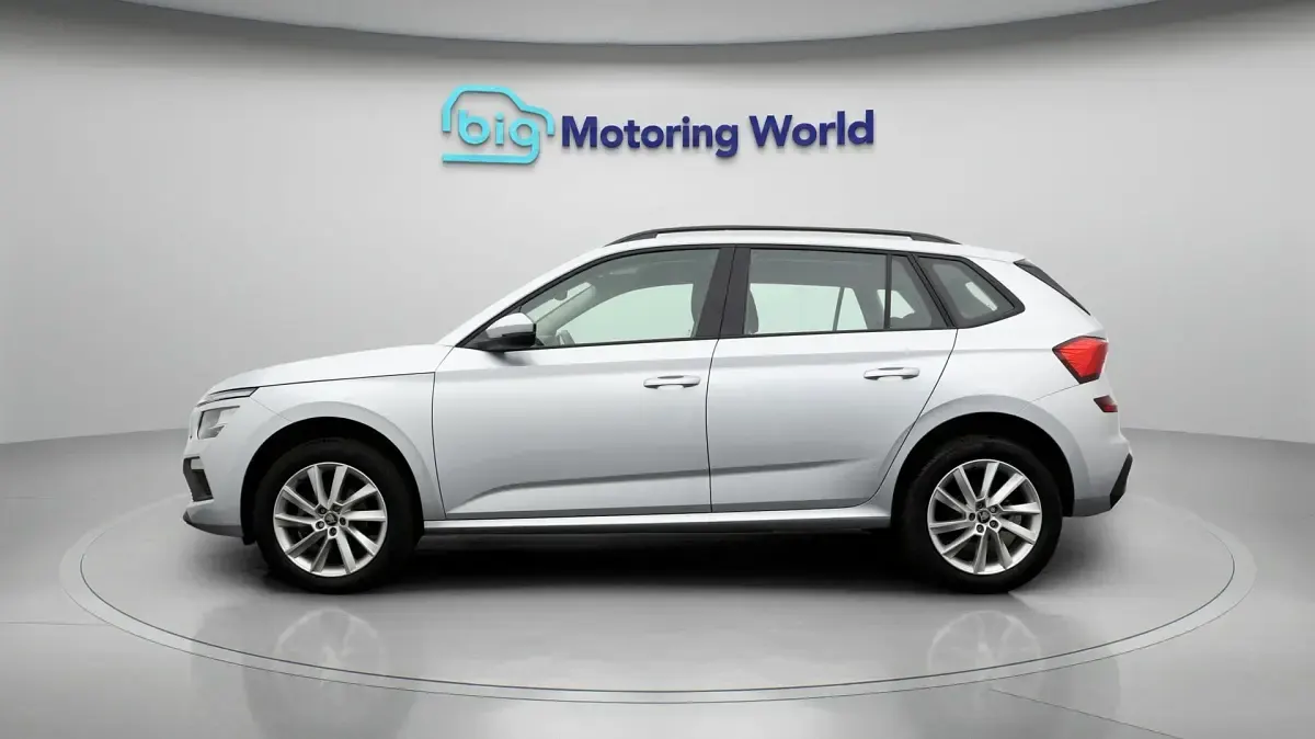 Used Skoda Kamiq SE 116 HP (85 kW) 2025 Silver SUV