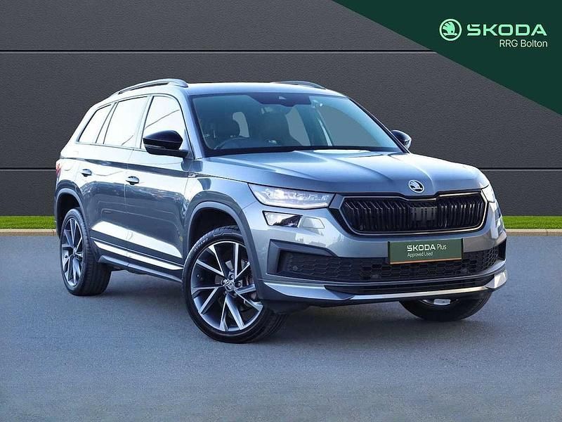 Graphite grey metallic Used 2022 Skoda Kodiaq SportLine SUV | £27,495 (Good price) - Image 1/4
