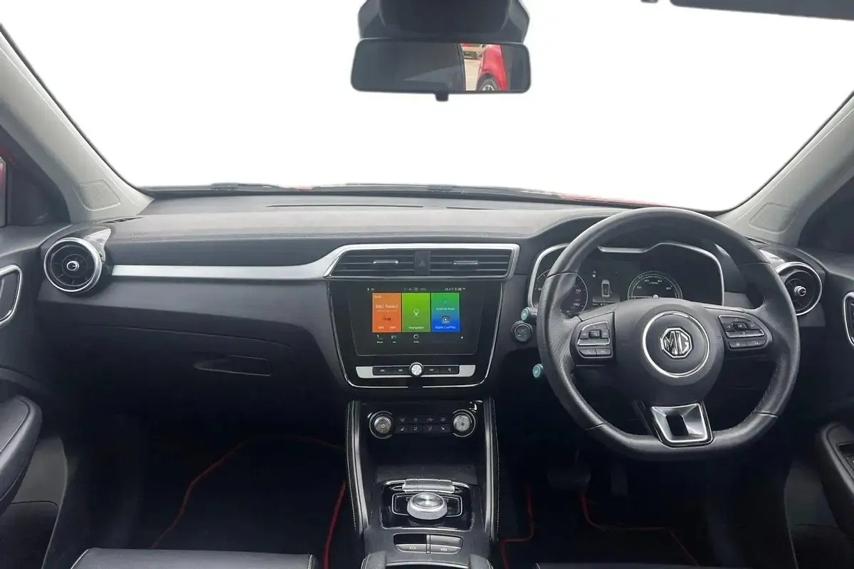 Used MG ZS Exclusive 105 kW (143 HP) 2021 Red SUV