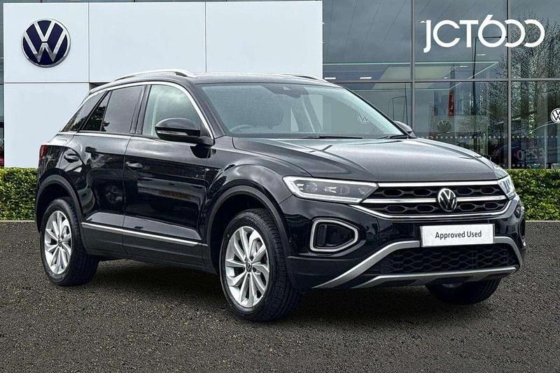 Black Used 2023 VW T-Roc Style SUV | £19,935 (Fair price) - Image 1/4