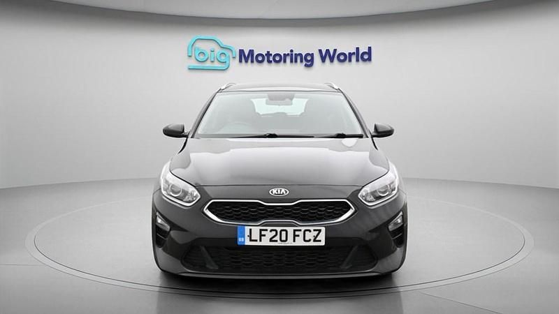 Used Kia Ceed Sportswagon 114 HP (83 kW) 2020 Black Estate