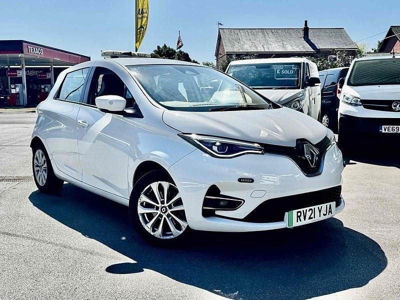 White Used 2021 Renault Zoe Iconic Hatchback | £8,795 (Fair price) - Image 1/3