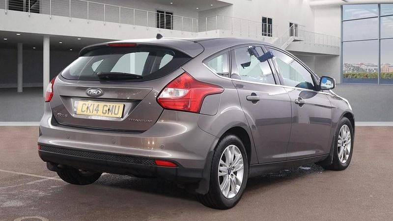Used Ford Focus Titanium 115 HP (84 kW) 2014 Brown Hatchback
