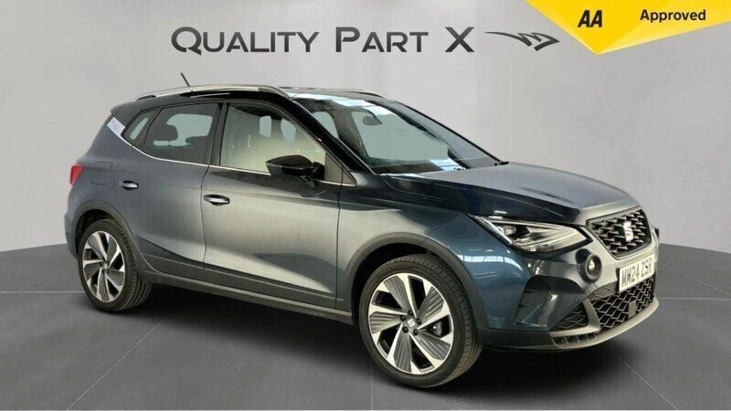 Grey Used 2024 Seat Arona FR Sport SUV | £15,700 (Good price) - Image 1/4