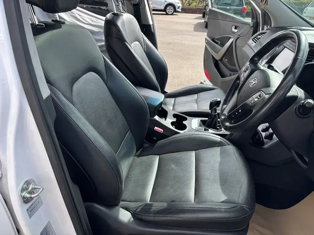 Usado Hyundai Santa Fe Premium SE 200 CV (147 kW) 2017 Blanco SUV