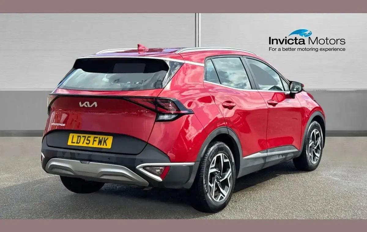 Used Kia Sportage 157 HP (115 kW) 2025 Magma red premium SUV