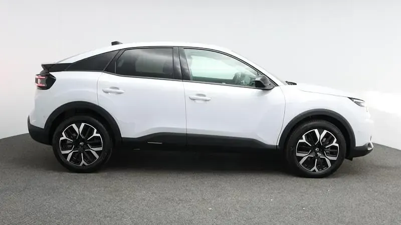 New Citroën C4 PureTech 2026 White SUV