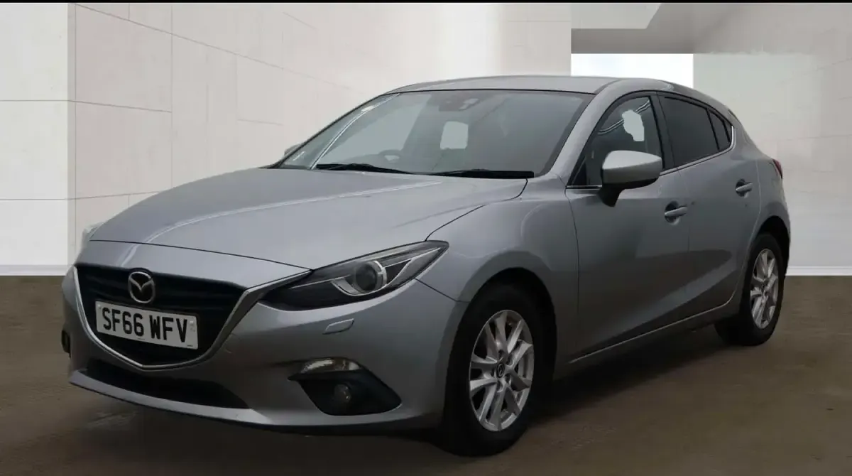 Used Mazda 3 165 HP (121 kW) 2016 Silver Hatchback