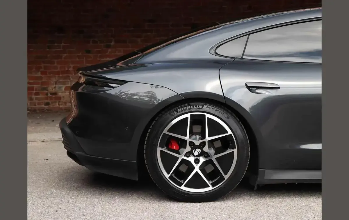 Used Porsche Taycan 339 kW (462 HP) 2024 Grey Sedan