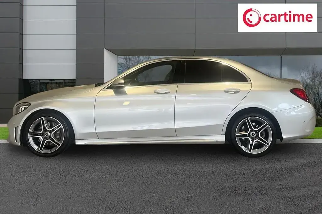 Used Mercedes C200 AMG line 184 HP (135 kW) 2019 Silver Sedan