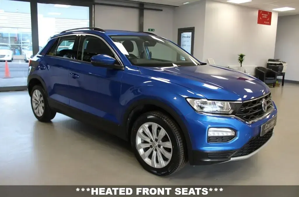 Used VW T-Roc SE 115 HP (84 kW) 2019 Blue SUV