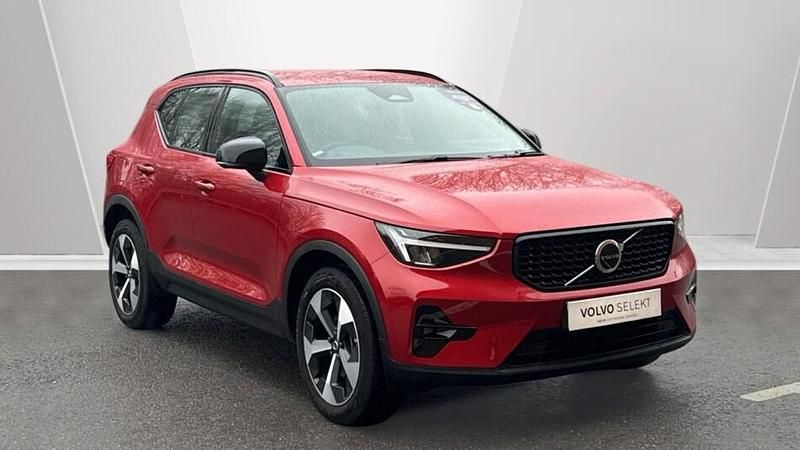 Used 2024 Volvo XC40 Plus SUV | £30,632 (Fair price) - Image 1/3