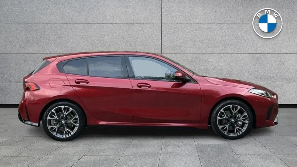 Used BMW 120 M Sport 170 HP (125 kW) 2026 Red Hatchback