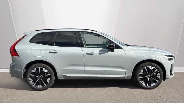 Used Volvo XC60 Plus 250 HP (183 kW) 2026 SUV