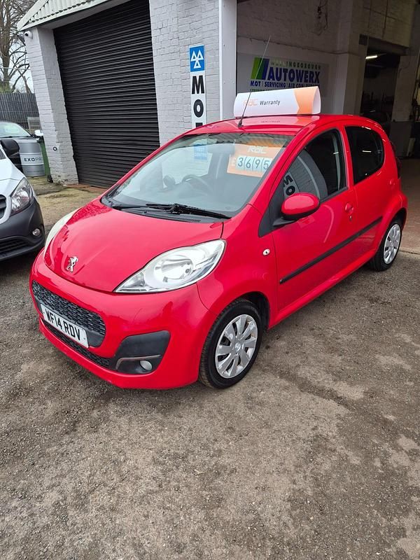 Used Peugeot 107 Active 2014 Red Hatchback