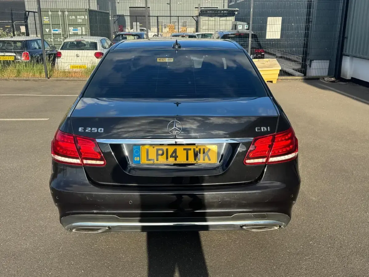 Used Mercedes E250 AMG 204 HP (150 kW) 2014 Black Sedan