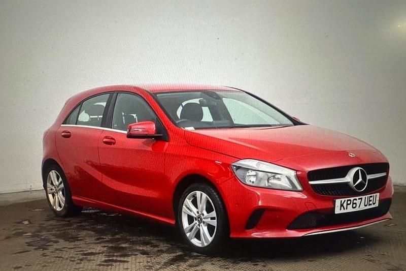 Used Mercedes A180 Executive 109 HP (80 kW) 2017
