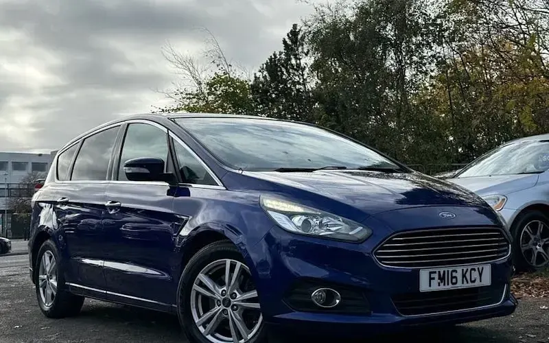 Used Ford S-MAX Titanium 150 HP (110 kW) 2018 MPV