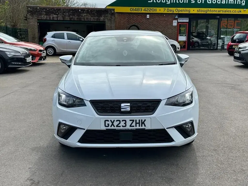 Usado Seat Ibiza SE 95 HP (69 kW) 2023 Branco Citadino