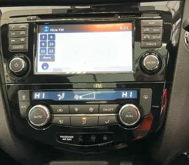 Gebraucht Nissan Qashqai N-Connecta 110 PS (80 kW) 2017 Grau SUV