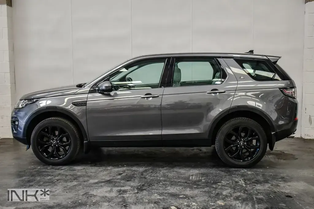 Used Land Rover Discovery Sport HSE 180 HP (132 kW) 2015 Grey SUV