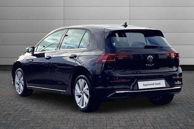 Used VW Golf VIII Style 150 HP (110 kW) 2025 Black Hatchback