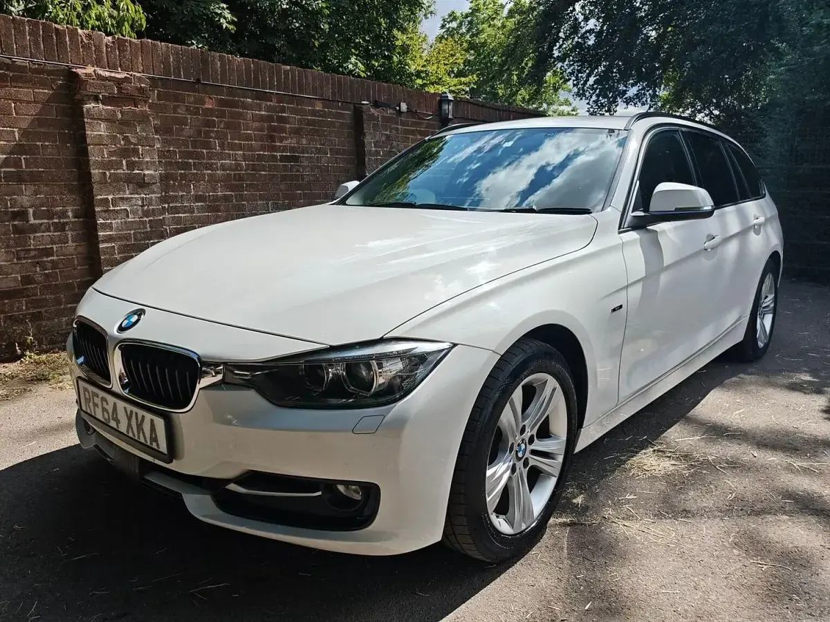 Used BMW 320 Sport Line 2014 White Estate