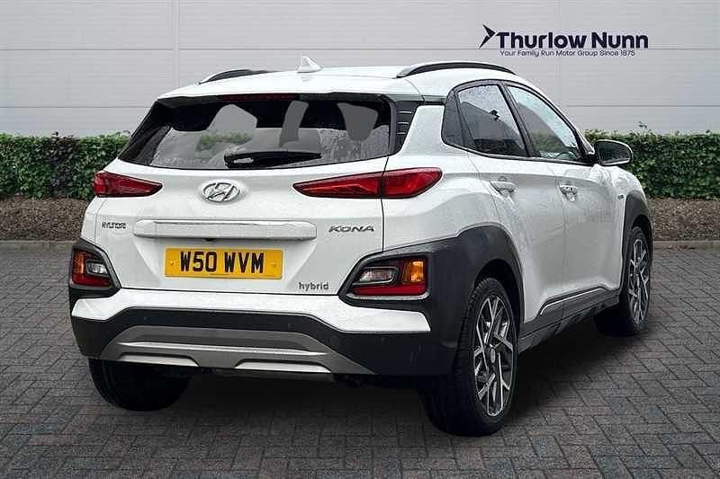 Used Hyundai Kona Premium SE 141 HP (103 kW) 2021 White SUV