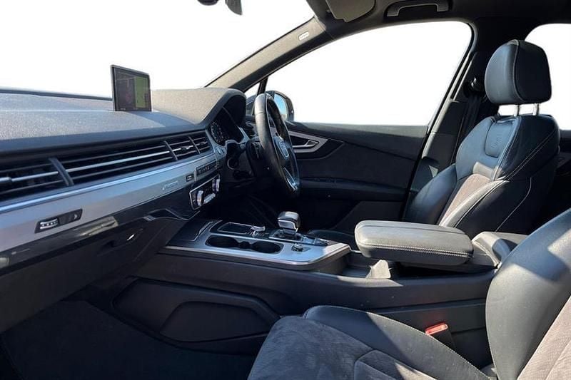 Used Audi Q7 S-Line 272 HP (200 kW) 2016 Black SUV